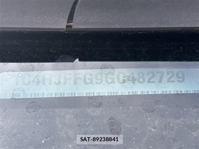 Jeep GRAND CHEROKEE 2016-12 1072355-25