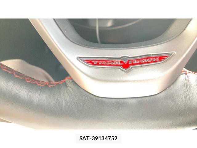 Jeep GRAND CHEROKEE 2017-06 1291878-17