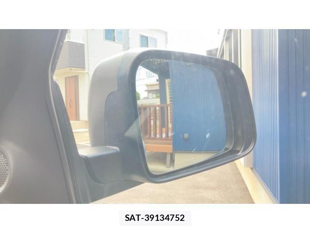 Jeep GRAND CHEROKEE 2017-06 1291878-19