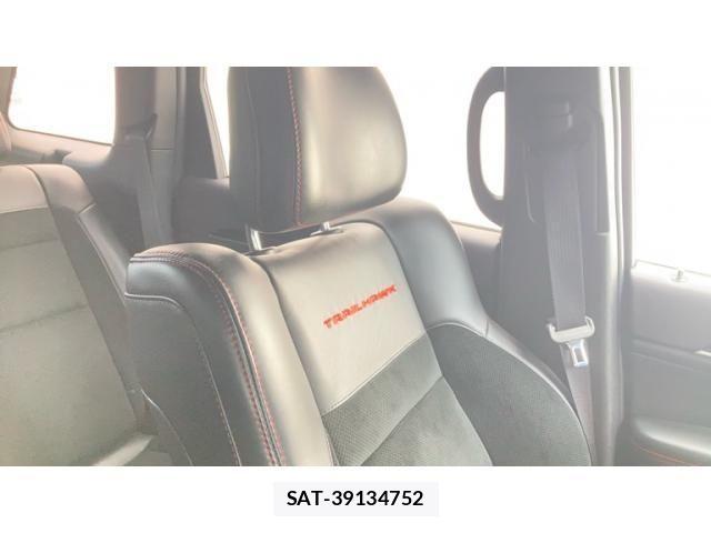 Jeep GRAND CHEROKEE 2017-06 1291878-21