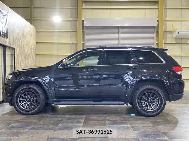 Jeep GRAND CHEROKEE 2013-12 2316657-9