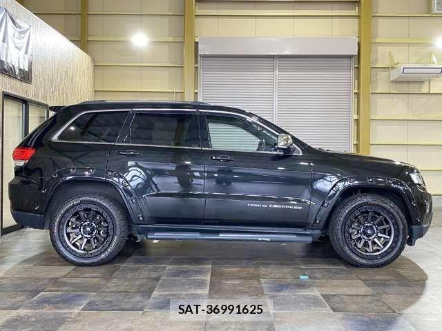 Jeep GRAND CHEROKEE 2013-12 2316657-14