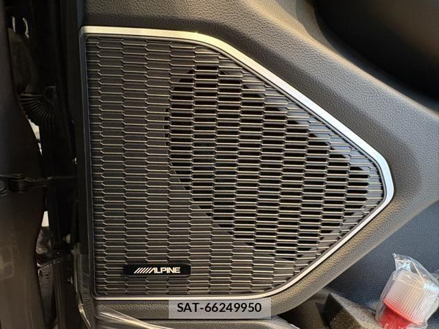 Jeep GRAND CHEROKEE 2023-12 2319579-8