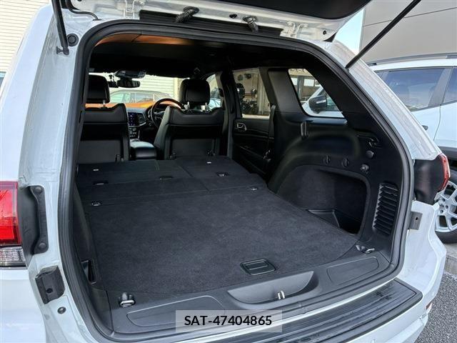 Jeep GRAND CHEROKEE 2019-09 6612436-29