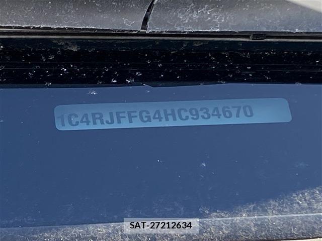 Jeep GRAND CHEROKEE 2018-04 6612438-28