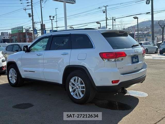 Jeep GRAND CHEROKEE 2018-04 6612438-7