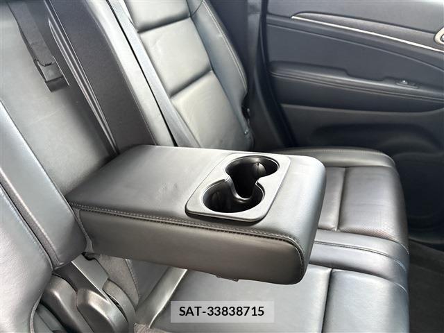 Jeep GRAND CHEROKEE 2018-03 6612439-24