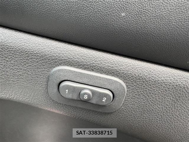 Jeep GRAND CHEROKEE 2018-03 6612439-28