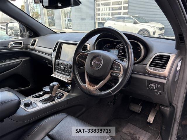 Jeep GRAND CHEROKEE 2018-03 6612439-8