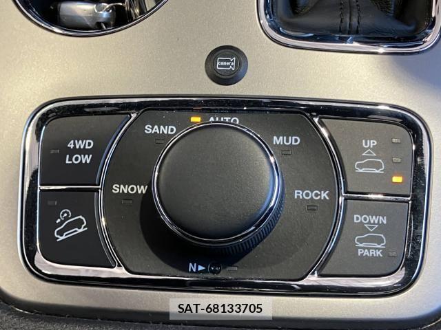Jeep GRAND CHEROKEE 2018-10 6612440-13