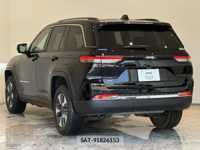 Jeep GRAND CHEROKEE 2023-04 6716371-2