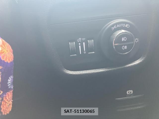 Jeep GRAND CHEROKEE 2024-04 6906853-17