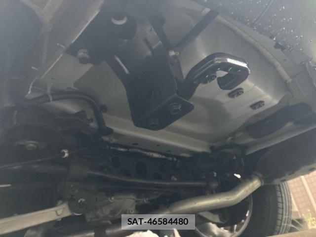 Jeep GRAND CHEROKEE 2018-02 7058973-9