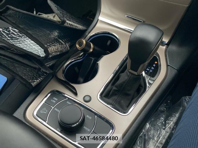 Jeep GRAND CHEROKEE 2018-02 7058973-22