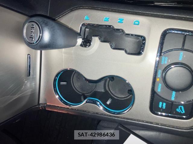 Jeep GRAND CHEROKEE 2011-12 7617234-17