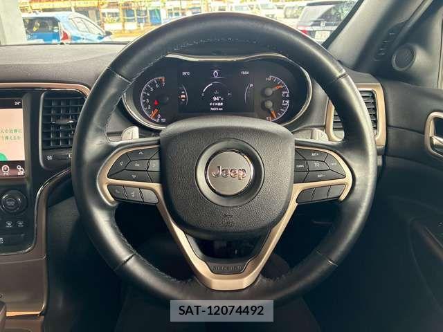 Jeep GRAND CHEROKEE 2018-03 7724389-9