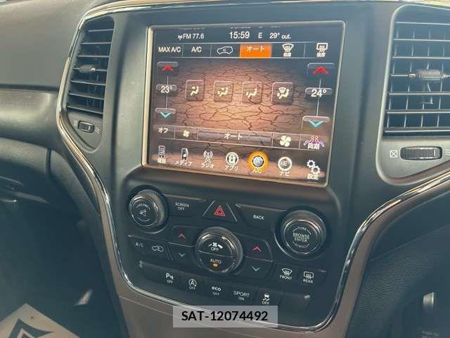 Jeep GRAND CHEROKEE 2018-03 7724389-18