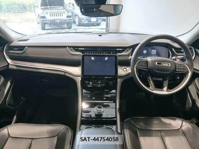Jeep GRAND CHEROKEE 2023-01 7785831-2