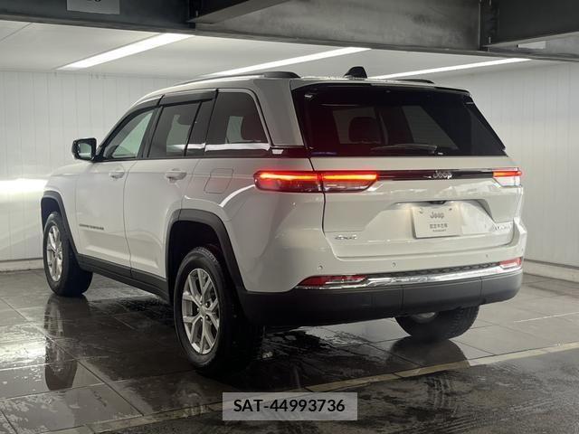 Jeep GRAND CHEROKEE 2023-07 7979564-2
