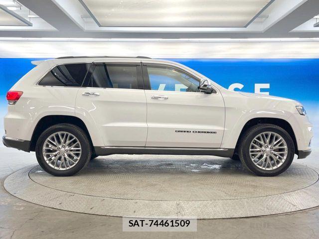Jeep GRAND CHEROKEE 2017-06 7979565-19