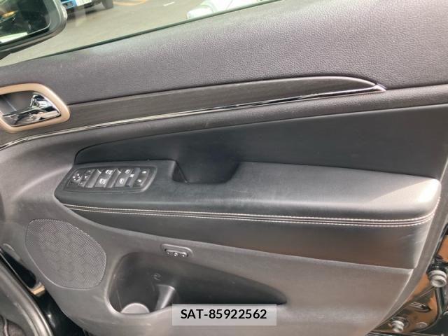 Jeep GRAND CHEROKEE 2017-07 8074138-15