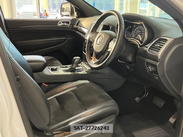 Jeep GRAND CHEROKEE 2019-10 8099781-29