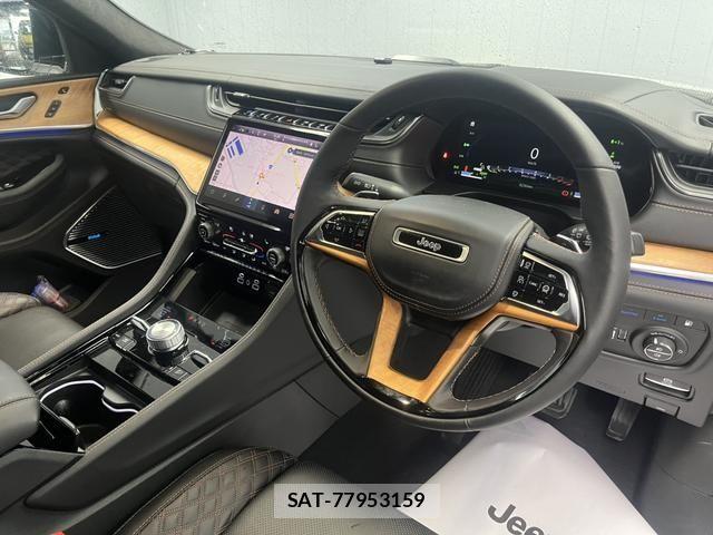 Jeep GRAND CHEROKEE 2025-08 8099780-1