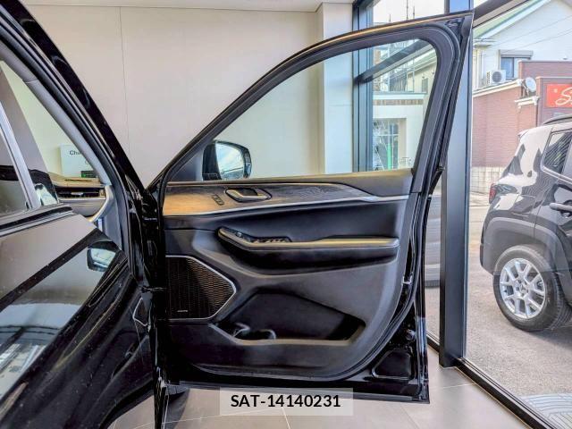 Jeep GRAND CHEROKEE 2024-01 8130662-14