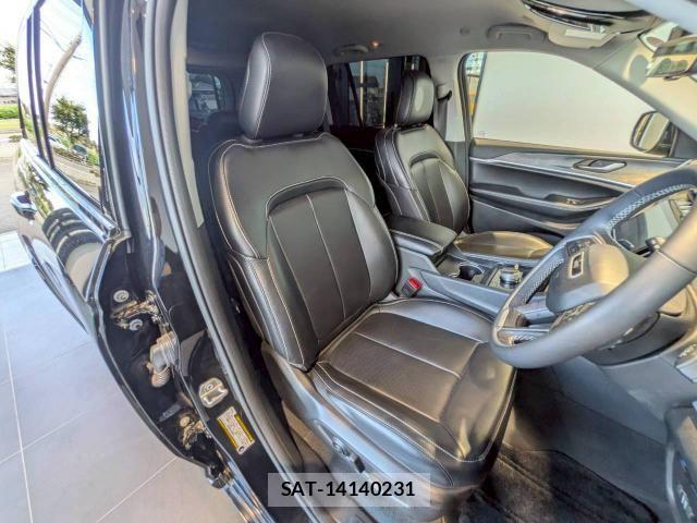 Jeep GRAND CHEROKEE 2024-01 8130662-18