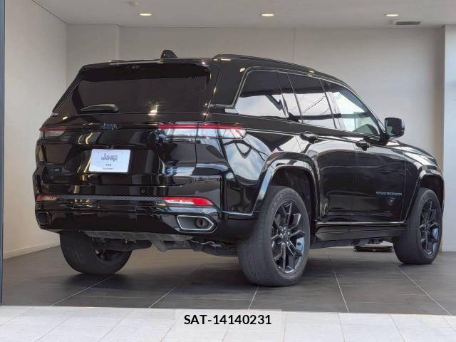 Jeep GRAND CHEROKEE 2024-01 8130662-1