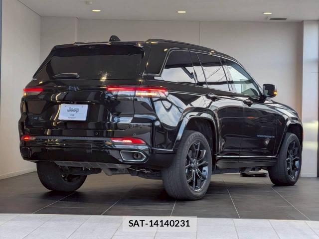 Jeep GRAND CHEROKEE 2024-01 8130662-8