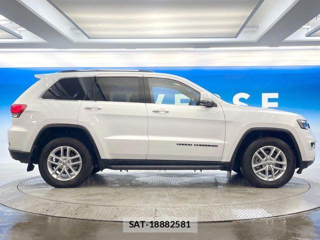 Jeep GRAND CHEROKEE 2018-03 8158615-18