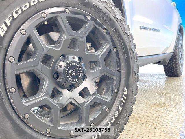 Jeep GRAND CHEROKEE 2019-03 8158614-13