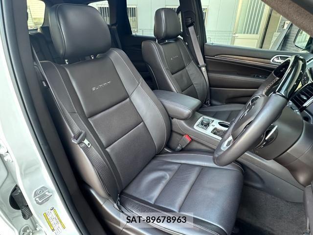 Jeep GRAND CHEROKEE 2020-02 8207999-3