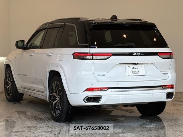 Jeep GRAND CHEROKEE 2023-05 8207997-2