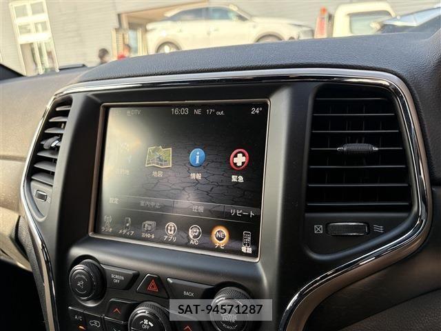 Jeep GRAND CHEROKEE 2017-10 8208000-13