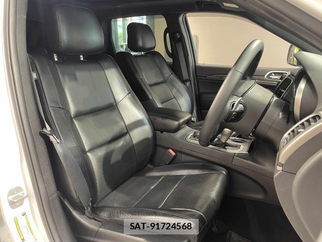 Jeep GRAND CHEROKEE 2019-08 8230429-11