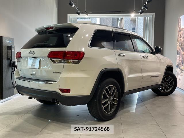 Jeep GRAND CHEROKEE 2019-08 8230429-2