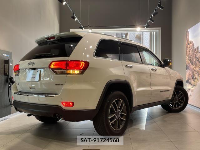 Jeep GRAND CHEROKEE 2019-08 8230429-6