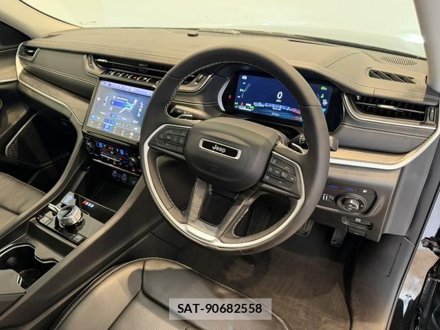 Jeep GRAND CHEROKEE 2023-12 8354727-1