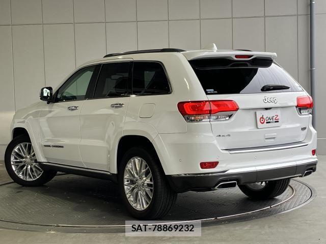 Jeep GRAND CHEROKEE 2018-07 8354736-1