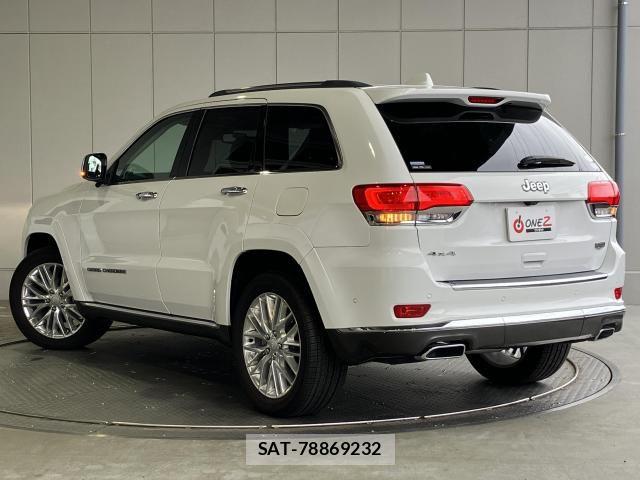 Jeep GRAND CHEROKEE 2018-07 8354736-28