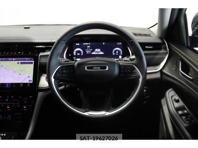 Jeep GRAND CHEROKEE 2024-12 8366431-17
