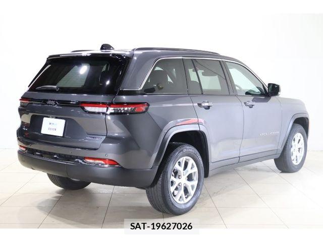 Jeep GRAND CHEROKEE 2024-12 8366431-1