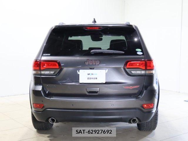 Jeep GRAND CHEROKEE 2020-09 8366433-11