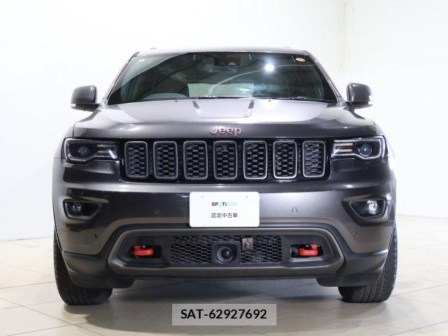 Jeep GRAND CHEROKEE 2020-09 8366433-12