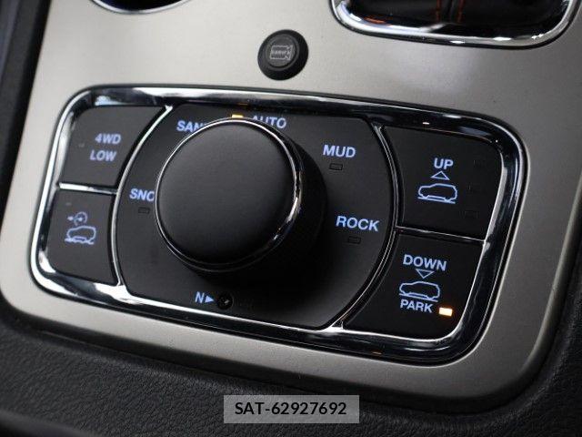 Jeep GRAND CHEROKEE 2020-09 8366433-22