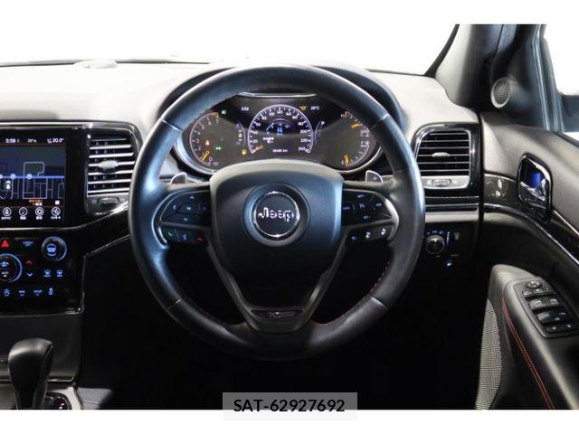 Jeep GRAND CHEROKEE 2020-09 8366433-5