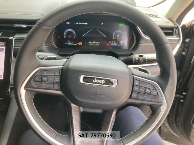 Jeep GRAND CHEROKEE 2025-03 8366432-18