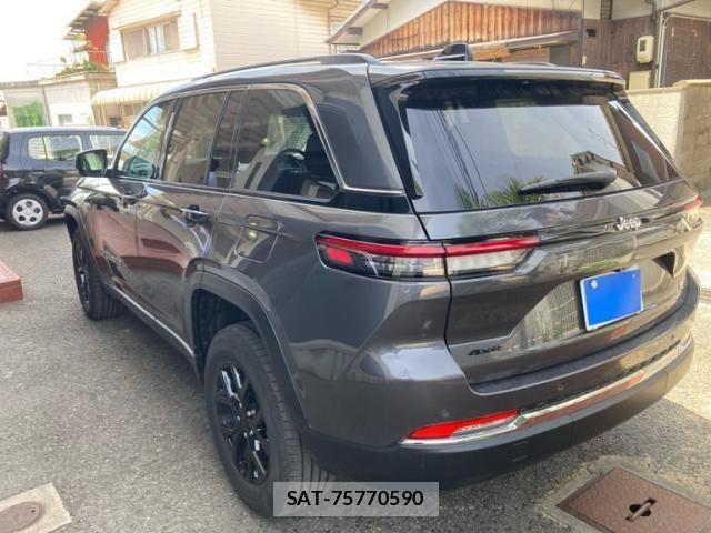Jeep GRAND CHEROKEE 2025-03 8366432-2